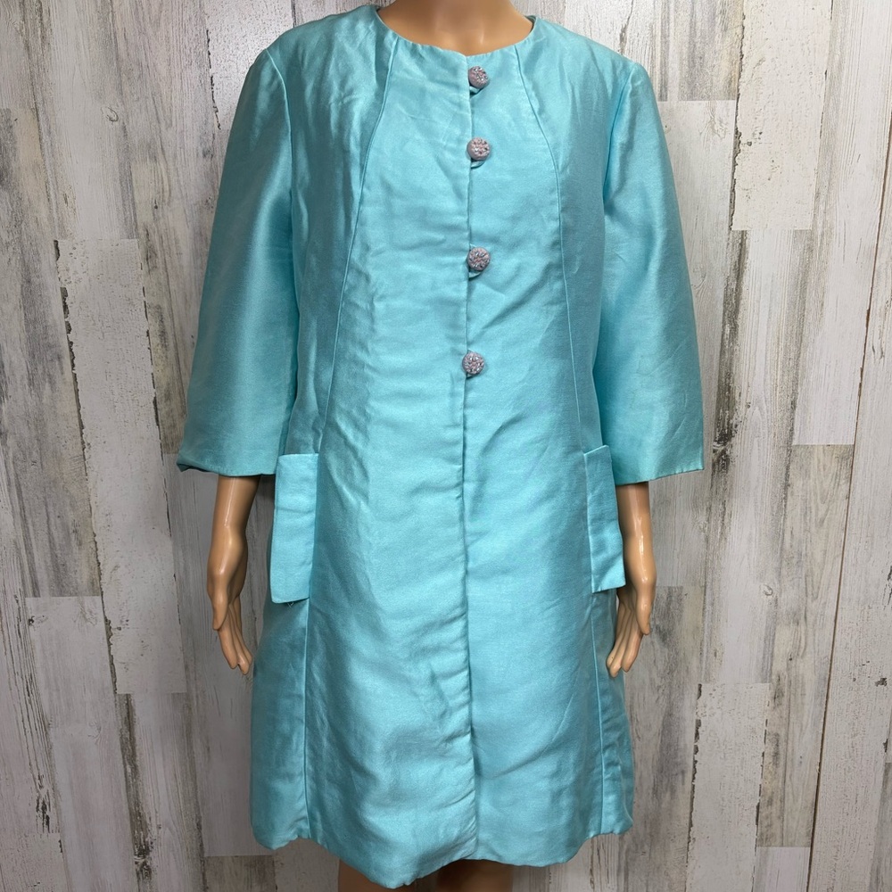 Elegant Vintage 50’s? Turquoise Coat‎ with Button Details